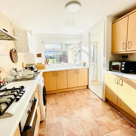 Double Room In 3 Bedroom House Edinburgh Exterior photo
